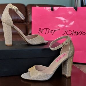 Betsey Johnson Gold Heels